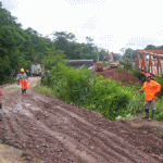 Fuertes lluvias causan bloqueo de carretera Federico Basadre