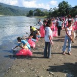 Lanzan campaña escolar de reciclaje de botellas plásticas en los distritos del VRAE