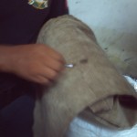 Incautan cerca de diez kilos de droga de alta pureza almidonada en polos y pantalones en Aucayacu