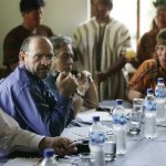 Premier Yehude Simon se comprometió a presentar proyecto al Congreso para anular decretos 1090 y 1064