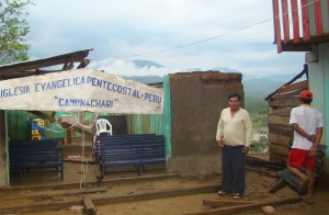 vientos-huracanados-vrae3 Casas, centros comunales y locales se quedaron sin techo