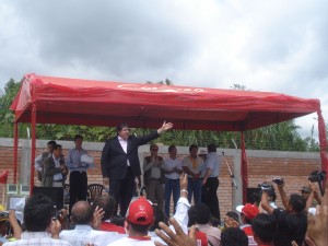 García encabezó ceremonia con participación de autoridades del VRAE.
