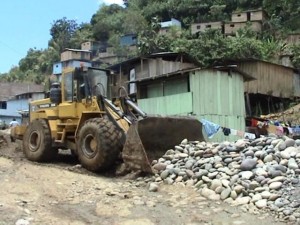 encauzamiento-de-rio-ante-desbordes2 encauzamiento-de-rio-ante-desbordes2