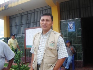 alcalde-curimana Alcalde de Curimaná Loiber Rocha firmó convenio con la UGEL