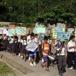 Realizaron pasacalle contra las drogas en Tingo María