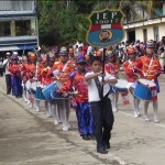 Vistoso desfile cívico escolar y militar en el VRAE por Fiestas Patrias