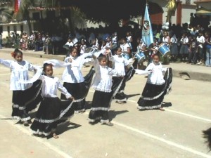 No faltó ni marinera ni huaynos ni bailes típicos de la selva