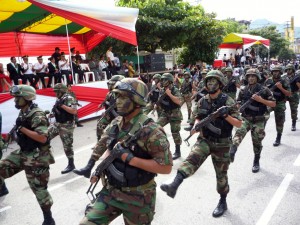 desfile-tingo-maria-6 Fuerzas del orden también estuvieron presentes en desfile.