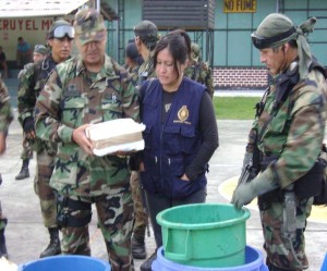 incautan-insumos-y-drogas-en-el-monzon2 También se incautó 22 kilos con 800 gramos de clorhidrato de cocaína de alta pureza