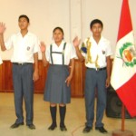 Juramentan nuevos Fiscales Escolares Ambientales en el VRAE
