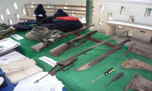En su vivienda se encontró armamento, pertrechos y material de propaganda
