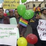 Gays, lesbianas, transexuales y bisexuales de la región Ayacucho exigen reconocimientos de sus derechos.