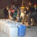 Escuadrón de Emergencia incautó 62 galones de insumos químicos para elaborar drogas