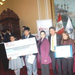 Escolares de Huanuco ganan concurso nacional de Invertideas 2010