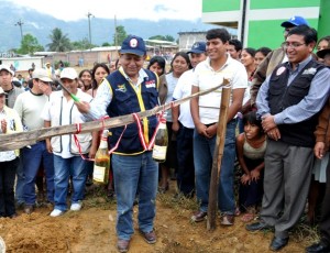Inauguró obras en flamante distrito de Samugari, capital Palmapampa