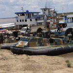 Unidades tipo Hovercraft de la Marina de Guerra listas para ser desplegadas en el VRAE