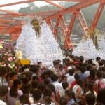 Pobladores del distrito pionero del VRAE celebraron fiesta patronal de San Francisco