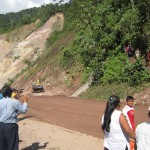 PROVIAS destinó maquinaria para reconstruir carretera Federico Basadre