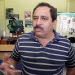 Saludan a servidores municipales en su día