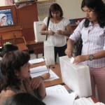 Más de cuatro millones de peruanos eligen a sus autoridades de diez regiones