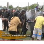 Violento enfrentamiento entre policias y vecinos en Pucallpa (video)
