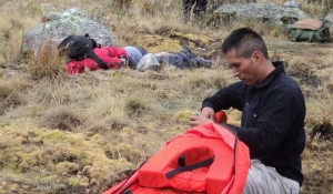 rescatan a turista argentino2