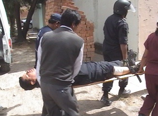 Ocho heridos tras enfrentamiento entre estudiantes y la Policía en Ayacucho