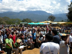 COFOPRI empadrona 3,213 familias del VRAEM para darles títulos de propiedad