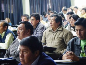 Suspenden evaluación para contrata de profesores