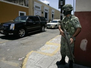 México quiere convencer a la gente que lucha contra narcotráfico no es una guerra