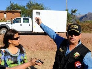 Urresti supervisa puestos de control de insumos químicos en el Vraem