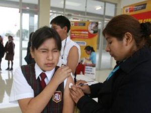 Ministra de Salud supervisará campaña de vacunación contra VPH en Ayacucho