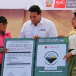 Entregan 1 100 títulos de propiedad a 1 300 familias en el Vraem