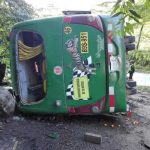 Chanchamayo: Vuelco de bus produjo tres fallecidos y quince heridos