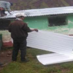 Huancavelica: Entregan ayuda humanitaria a afectados por bajas temperaturas