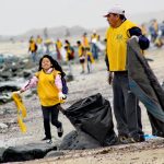 Eliminan toneladas de plástico que contaminaba mar limeño y chalaco