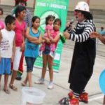 Intensifican campañas masivas de recojo de criaderos de zancudos en Piura