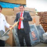 Piura: Entregan ayuda a damnificados por lluvias
