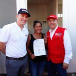 Damnificados por el sismo en la selva peruana reciben viviendas de emergencia