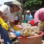 Campaña de recojo de criaderos de zancudo contra el zika en Tingo María