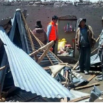 Entregan ayuda a familias afectadas por vientos fuertes en Apurimac