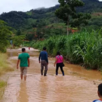 Junín: Inician descolmatación de río Miñaro