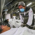 Despliegan hospitales móviles a regiones vulnerables para afrontar emergencias y desastres por lluvias