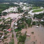 Entregan ayuda humanitaria por inundación en Huánuco
