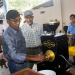 Huánuco: Capacitan a cafeteros sobre proceso de tostado del café