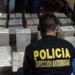 Huánuco: Incautan 409 kilos de droga camuflada en camioneta