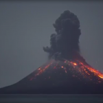 Lo que debemos saber de la última erupción del volcán Anak Krakatau (Indonesia)