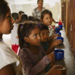Millones de personas podrían caer en la pobreza extrema debido al impacto de la pandemia